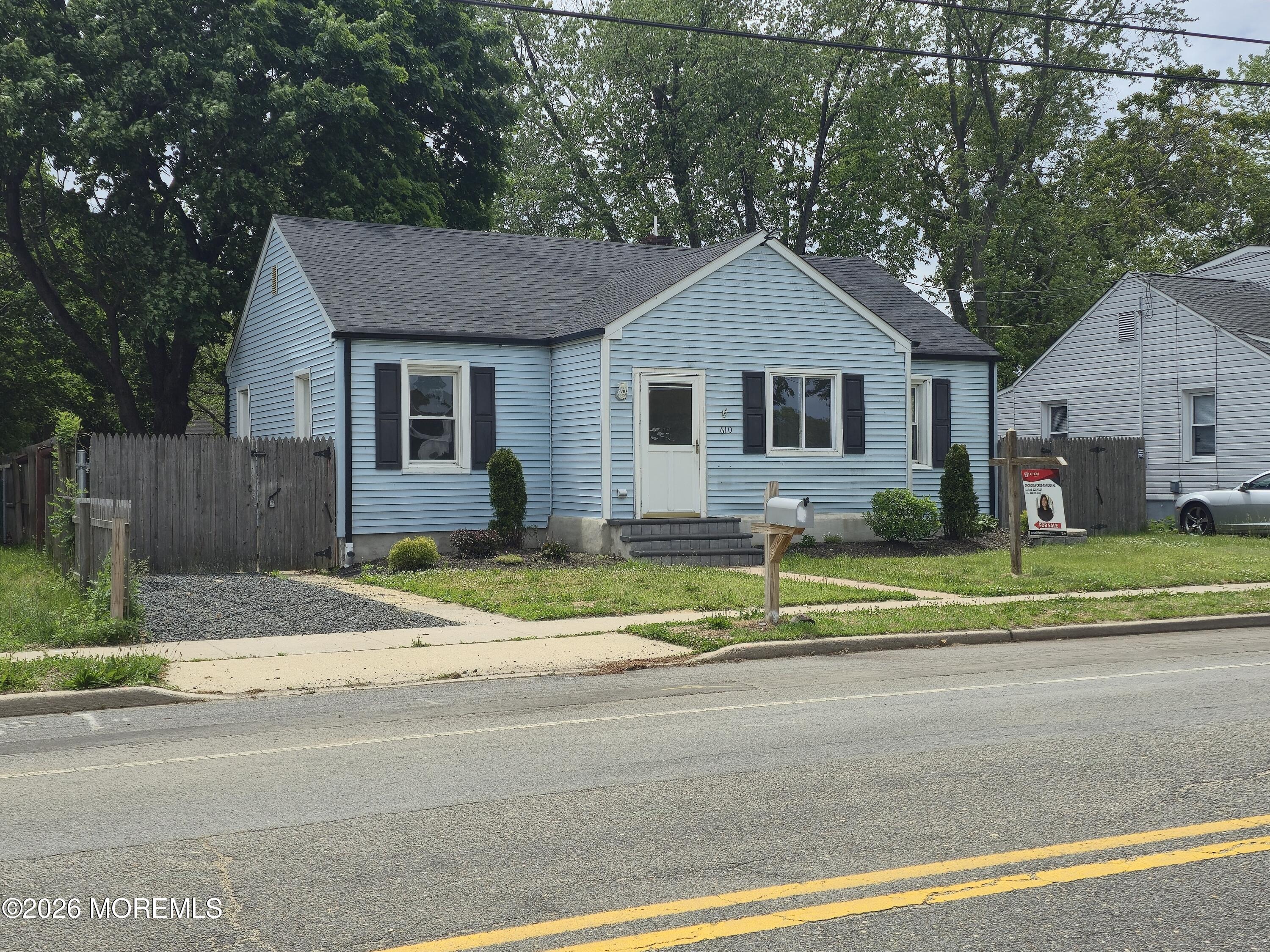 610 Chestnut Street Lakehurst NJ 08733