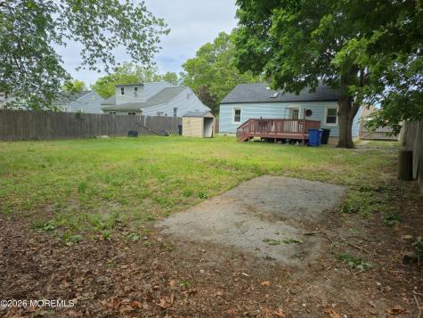 610 Chestnut Street Lakehurst NJ 08733