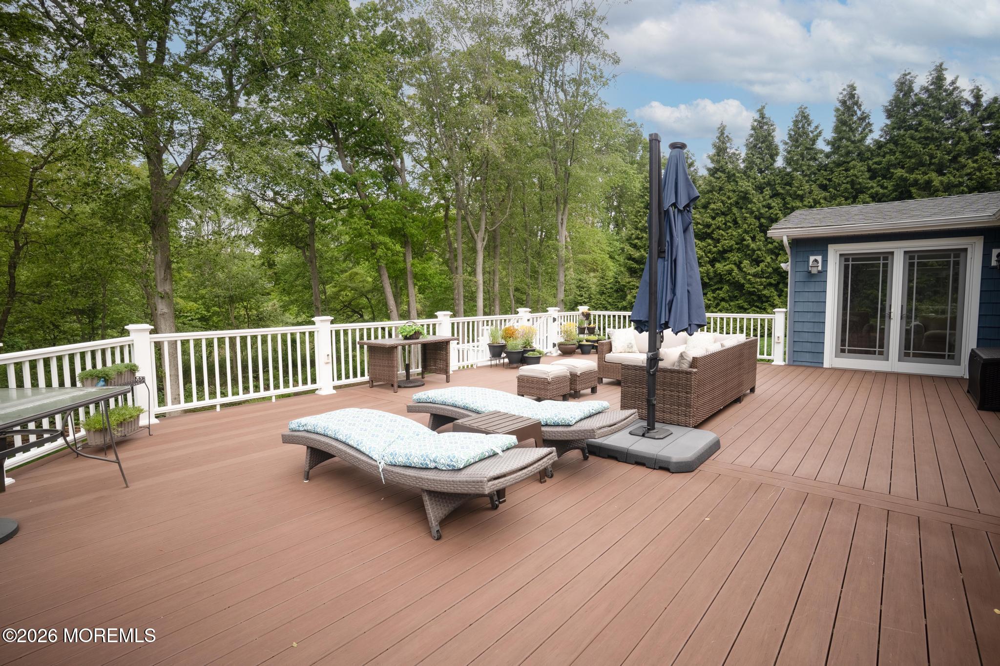 87 Twin Brooks Avenue Middletown NJ 07748