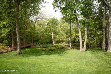87 Twin Brooks Avenue Middletown NJ 07748