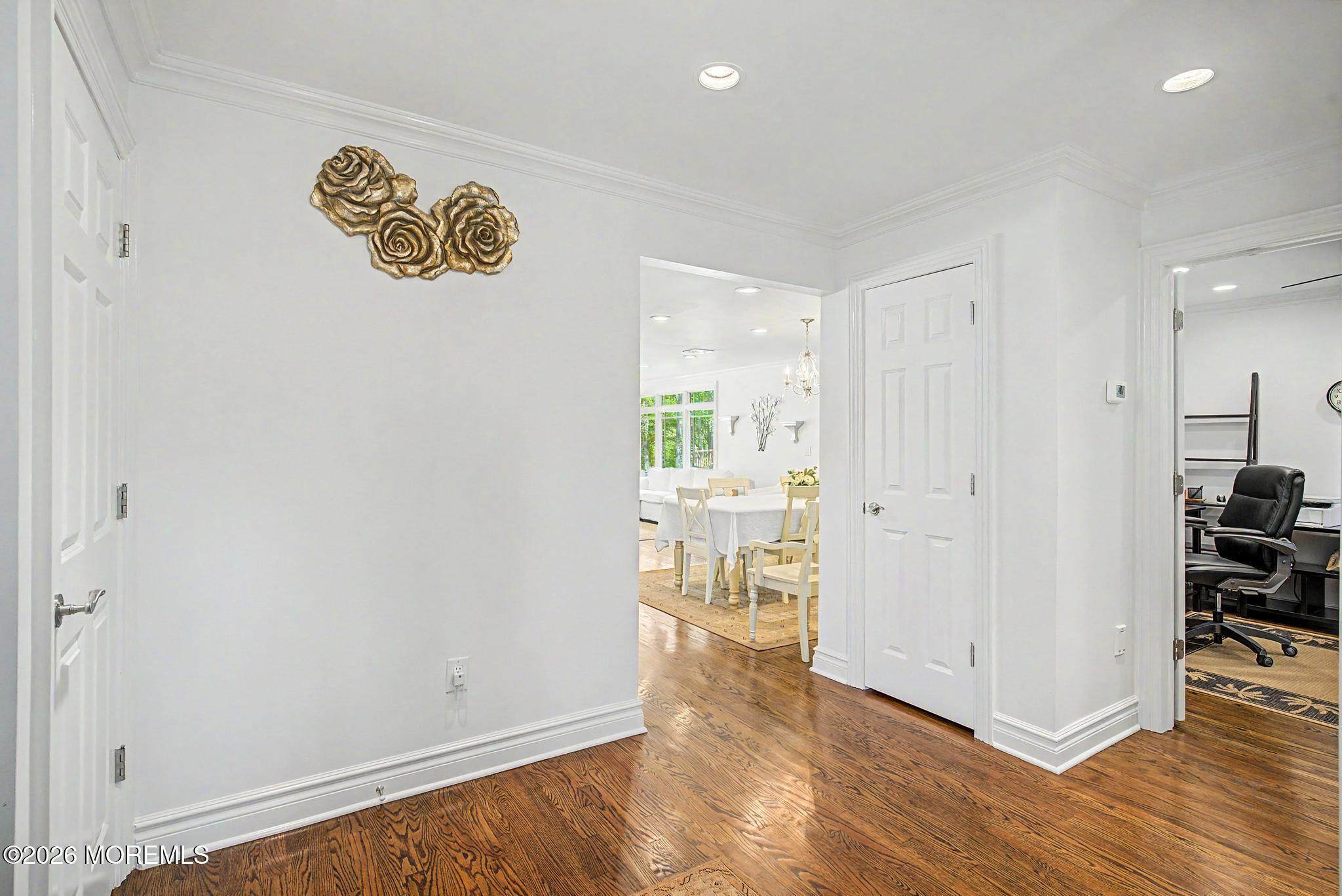 87 Twin Brooks Avenue Middletown NJ 07748