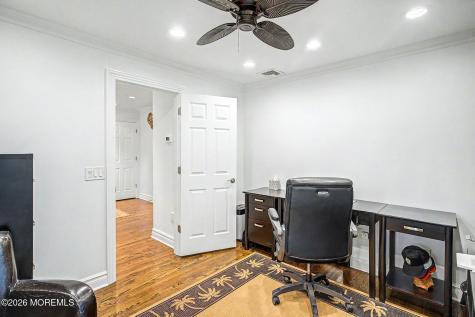 87 Twin Brooks Avenue Middletown NJ 07748