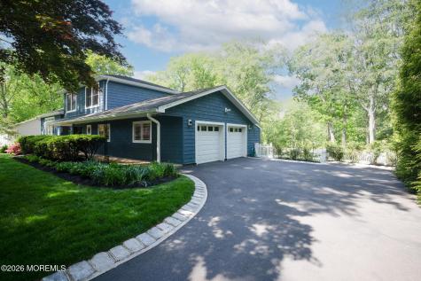 87 Twin Brooks Avenue Middletown NJ 07748