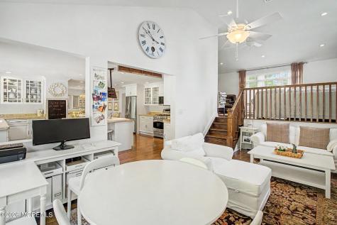 87 Twin Brooks Avenue Middletown NJ 07748