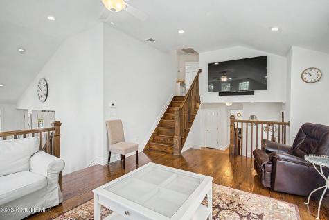 87 Twin Brooks Avenue Middletown NJ 07748