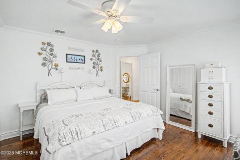 87 Twin Brooks Avenue Middletown NJ 07748