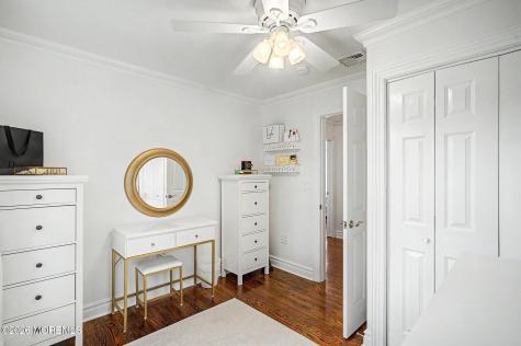 87 Twin Brooks Avenue Middletown NJ 07748