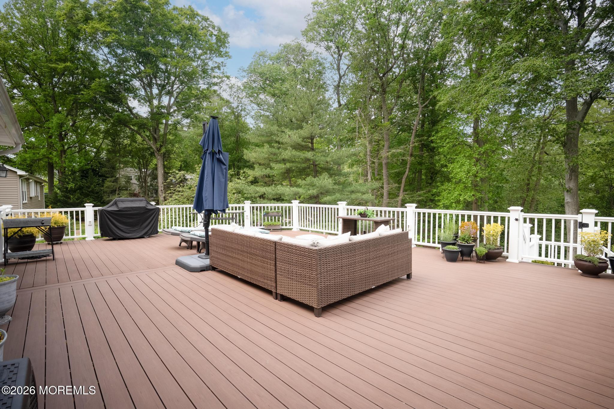 87 Twin Brooks Avenue Middletown NJ 07748