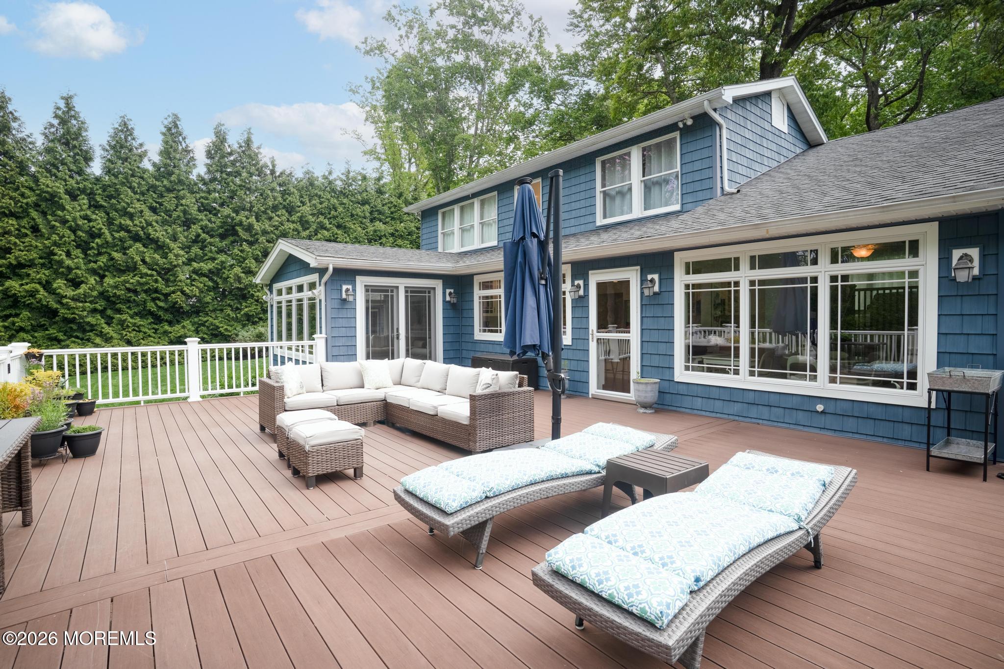 87 Twin Brooks Avenue Middletown NJ 07748