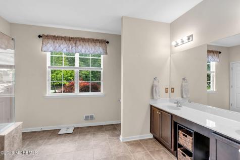 35 Aidan Lane Jackson NJ 08527