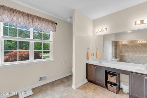 35 Aidan Lane Jackson NJ 08527
