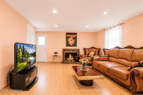 4 Fletcher Drive Marlboro NJ 07746