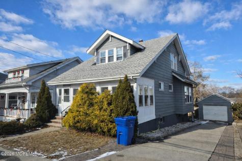 8 Wilcox Avenue South River NJ 08882