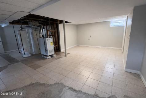 8 Wilcox Avenue South River NJ 08882