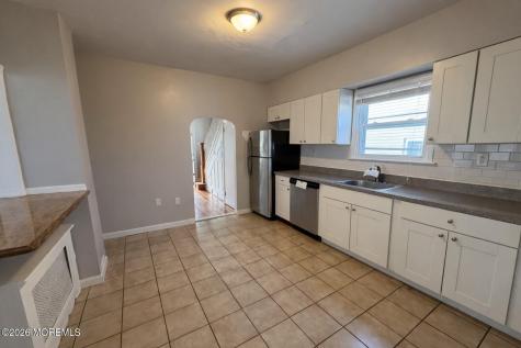 8 Wilcox Avenue South River NJ 08882
