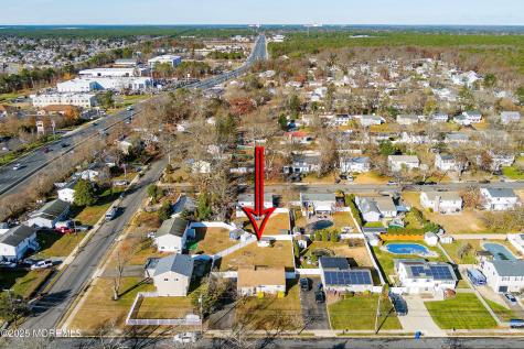 11 Forest Valley Drive Toms River NJ 08755