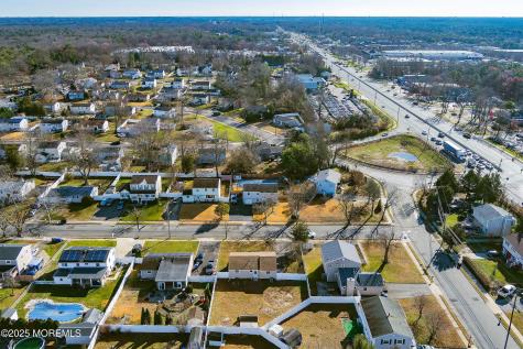 11 Forest Valley Drive Toms River NJ 08755