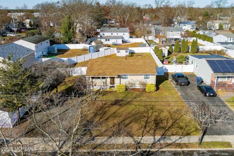 11 Forest Valley Drive Toms River NJ 08755