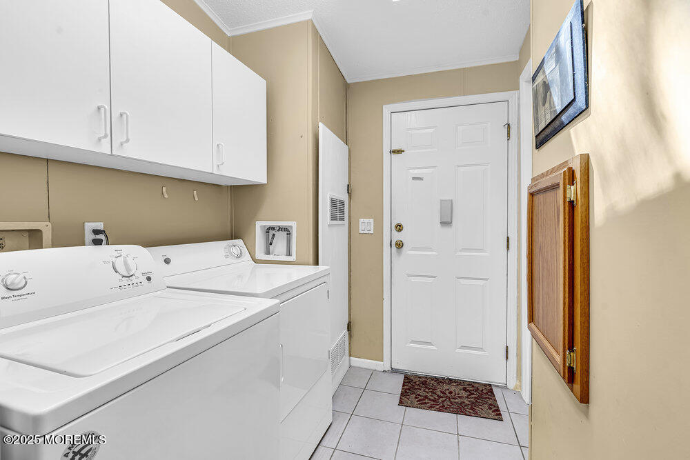 93 Village Road Morganville NJ 07751