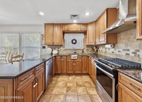 67 Castle Harbor Drive Toms River NJ 08757