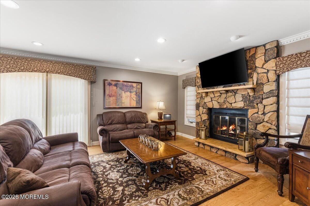6 Woodhollow Drive Holmdel NJ 07733