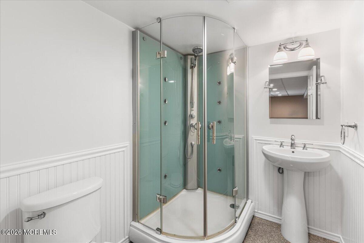 6 Woodhollow Drive Holmdel NJ 07733