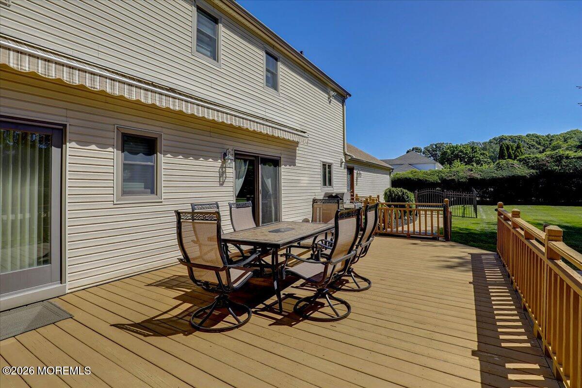 6 Woodhollow Drive Holmdel NJ 07733
