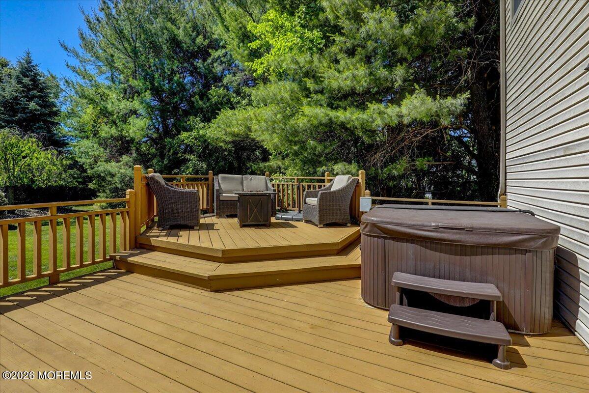 6 Woodhollow Drive Holmdel NJ 07733