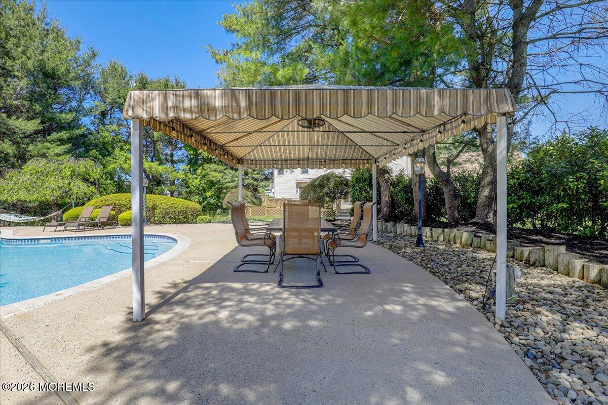 6 Woodhollow Drive Holmdel NJ 07733