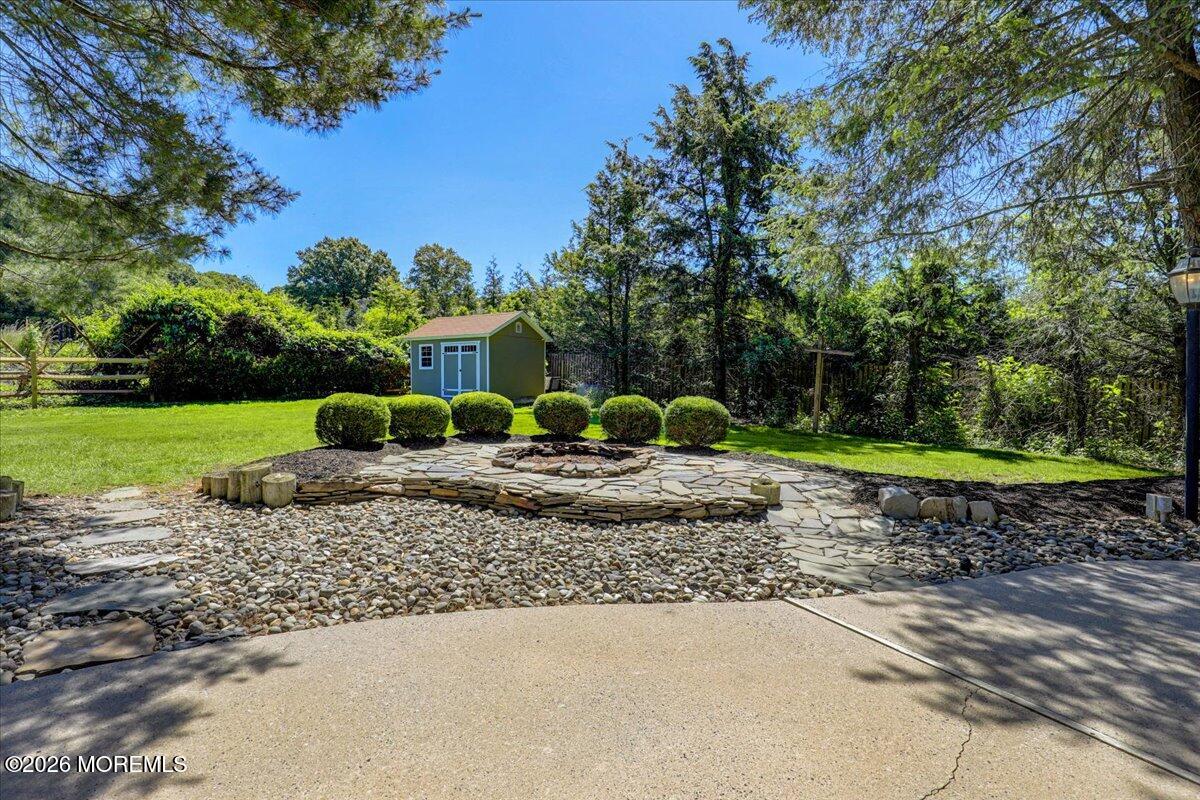 6 Woodhollow Drive Holmdel NJ 07733