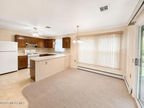 21 Guadalajara Drive Toms River NJ 08757