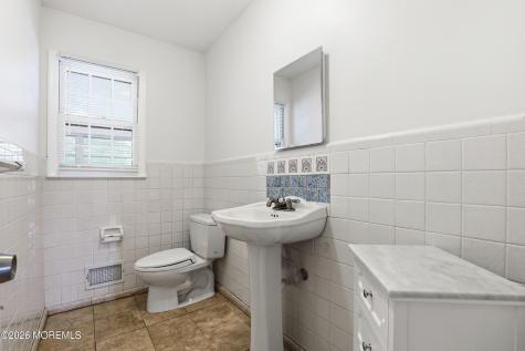 11 Hiland Drive Hillsborough NJ 08844