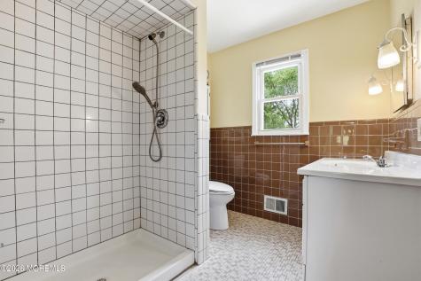 11 Hiland Drive Hillsborough NJ 08844
