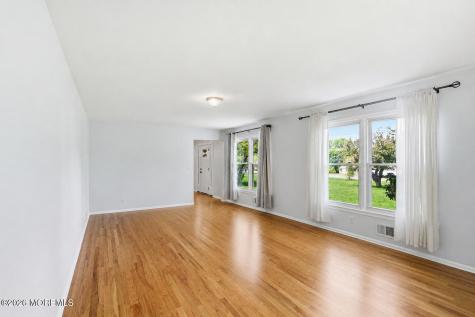 11 Hiland Drive Hillsborough NJ 08844