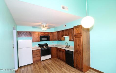 7 W Playhouse Drive Little Egg Harbor NJ 08087