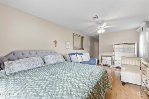 161 Lions Head Boulevard S Brick NJ 08723