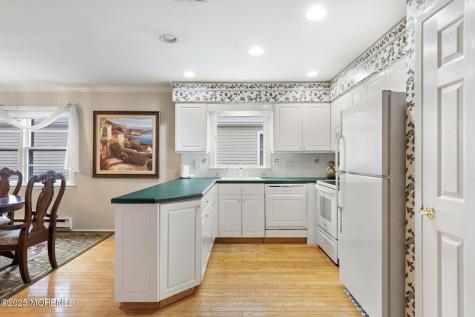 161 Lions Head Boulevard S Brick NJ 08723