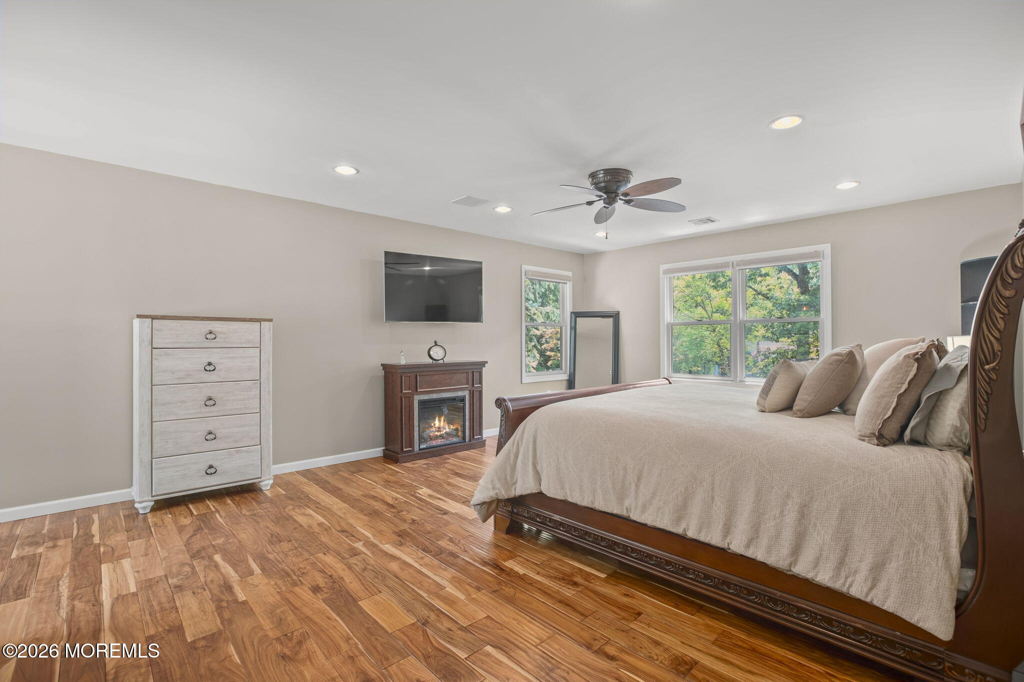 45 Pineoaka Road Jackson NJ 08527