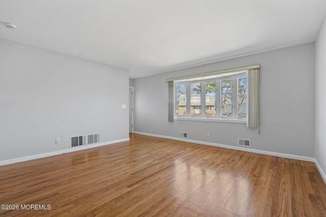 2075 Barnett Street Rahway NJ 07065