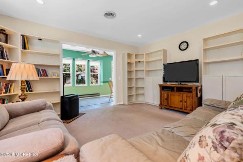 20B Sunset Road Whiting NJ 08759