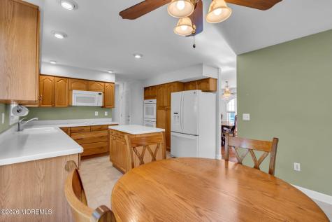 11 London Court Toms River NJ 08753