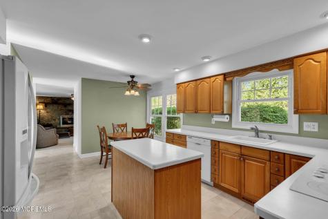 11 London Court Toms River NJ 08753