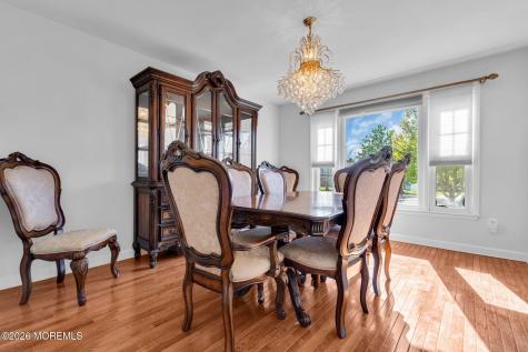 11 London Court Toms River NJ 08753