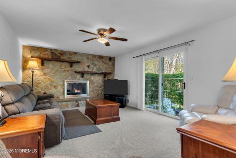 11 London Court Toms River NJ 08753