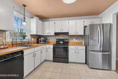 88 Evergreen Road New Egypt NJ 08533