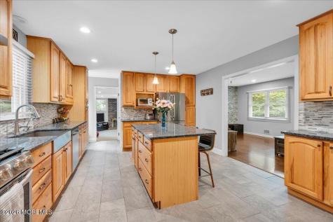 25 Nedshire Drive Middletown NJ 07748