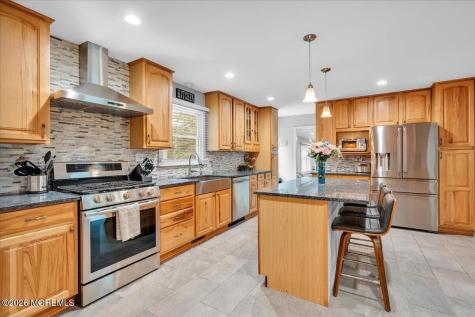 25 Nedshire Drive Middletown NJ 07748