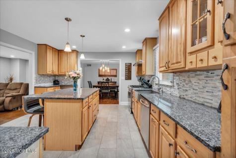 25 Nedshire Drive Middletown NJ 07748