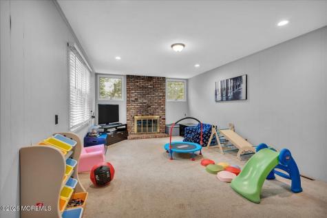 25 Nedshire Drive Middletown NJ 07748