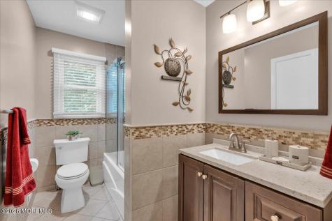 25 Nedshire Drive Middletown NJ 07748